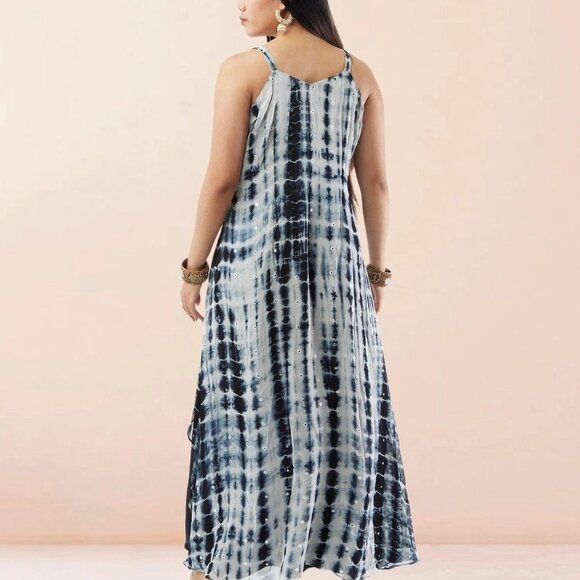 Black and White Chiffon Indo-Western Dress | Muvvas Boutique - Picture 4 of 5